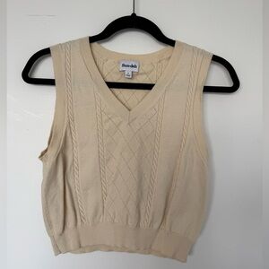 Aritzia Sunday Best Women's Cream Sweater Vest